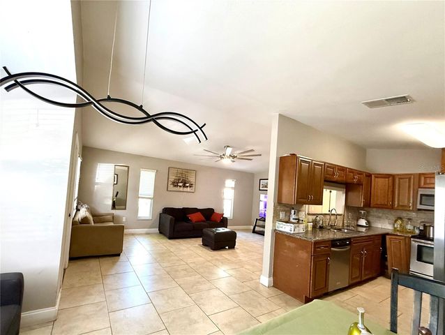 2423 23RD STREET, Sarasota, FL 34234