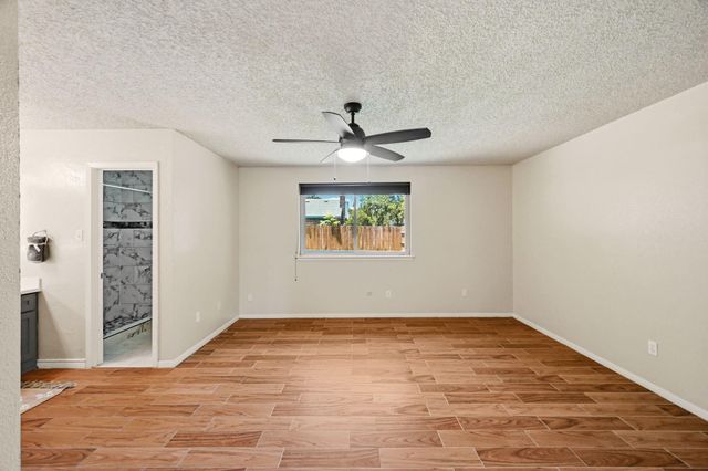 17511 Favor Bend Court, Humble, TX 77396