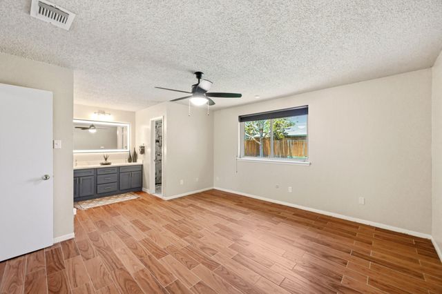 17511 Favor Bend Court, Humble, TX 77396