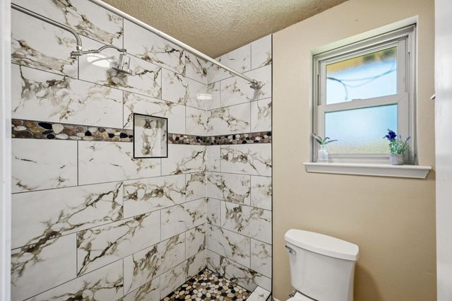 17511 Favor Bend Court, Humble, TX 77396