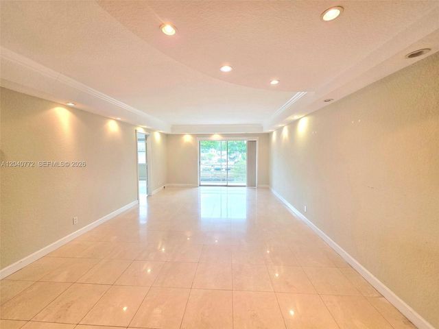 1400 NE 57th Court 202, Fort Lauderdale, FL 33334