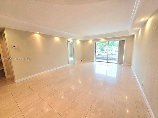 1400 NE 57th Court 202, Fort Lauderdale, FL 33334