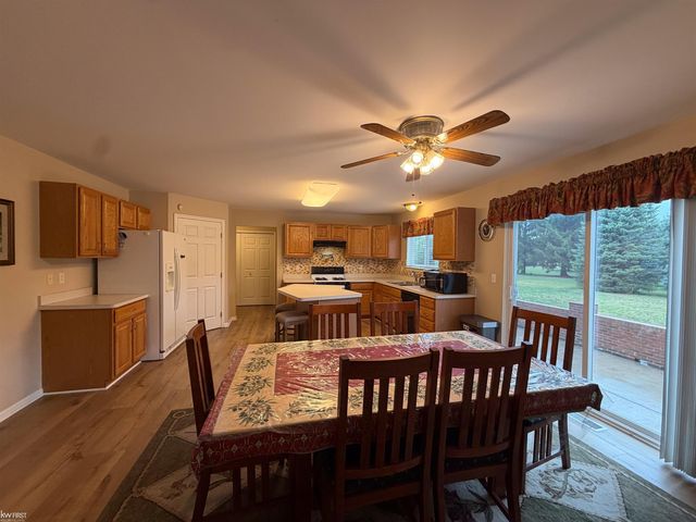 2295 Hidden Forest Drive, Grand Blanc Twp, MI 48439