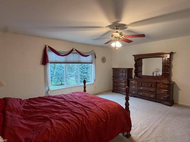 2295 Hidden Forest Drive, Grand Blanc Twp, MI 48439