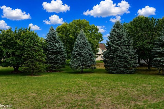 2295 Hidden Forest Drive, Grand Blanc Twp, MI 48439