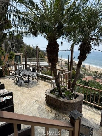 17614 Posetano Road, Los Angeles, CA 90272