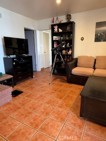 17614 Posetano Road, Los Angeles, CA 90272