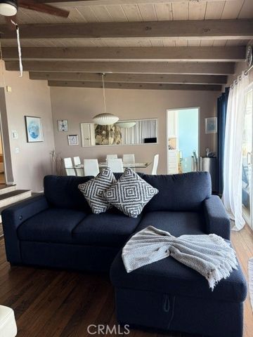 17614 Posetano Road, Los Angeles, CA 90272