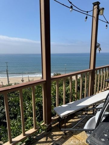 17614 Posetano Road, Los Angeles, CA 90272