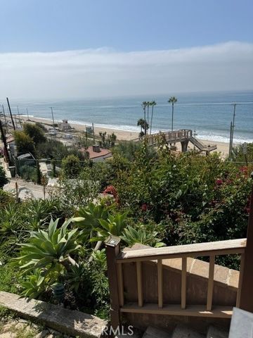 17614 Posetano Road, Los Angeles, CA 90272
