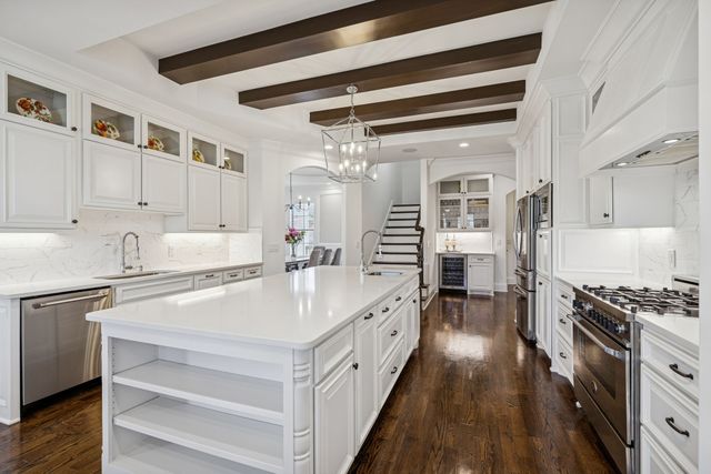 2152 Hartland Rd, Franklin, TN 37069