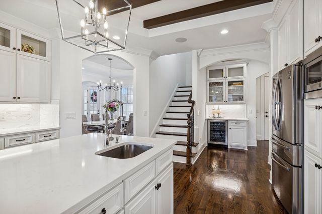 2152 Hartland Rd, Franklin, TN 37069