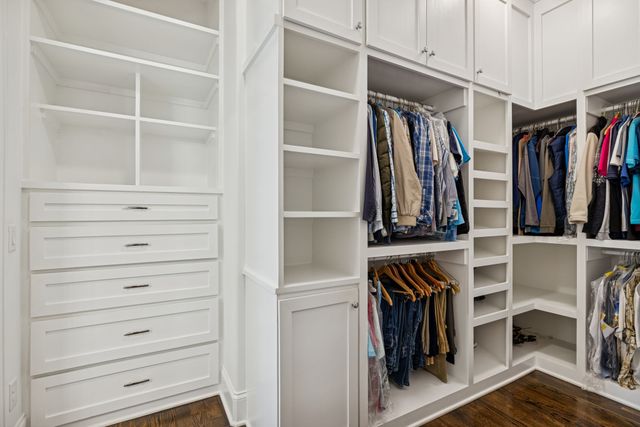 2152 Hartland Rd, Franklin, TN 37069