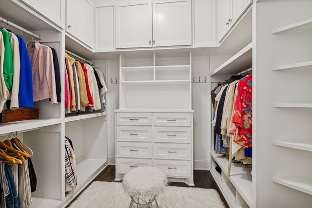 2152 Hartland Rd, Franklin, TN 37069