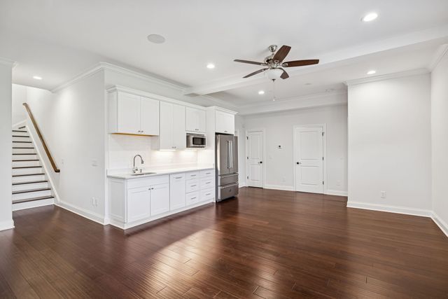 2152 Hartland Rd, Franklin, TN 37069