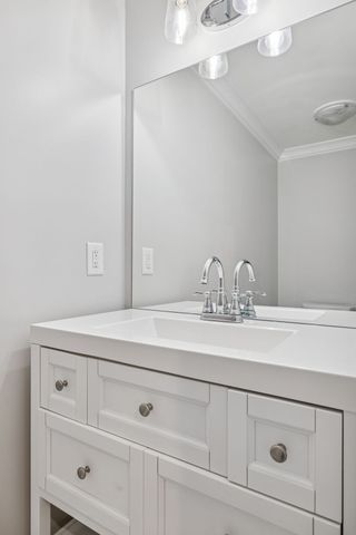 2152 Hartland Rd, Franklin, TN 37069