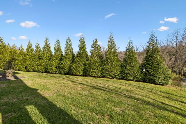 2152 Hartland Rd, Franklin, TN 37069