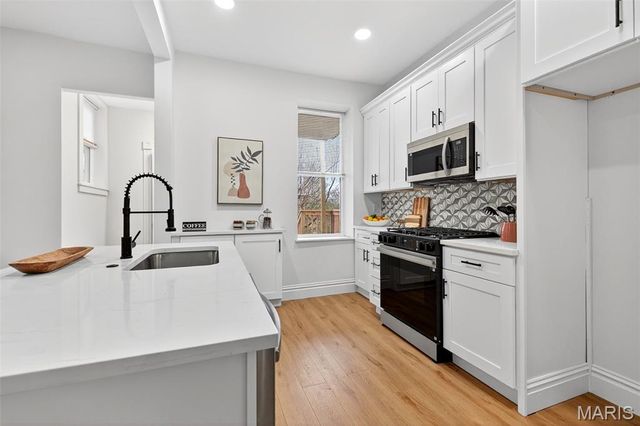 6206 Victoria Avenue, St Louis, MO 63139