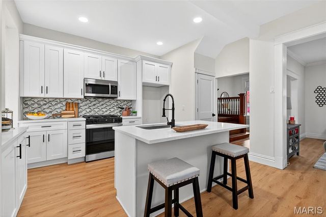 6206 Victoria Avenue, St Louis, MO 63139