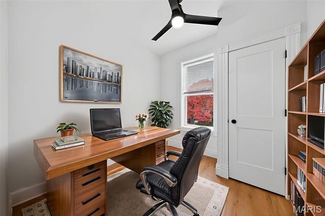 6206 Victoria Avenue, St Louis, MO 63139