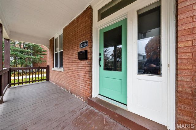 6206 Victoria Avenue, St Louis, MO 63139