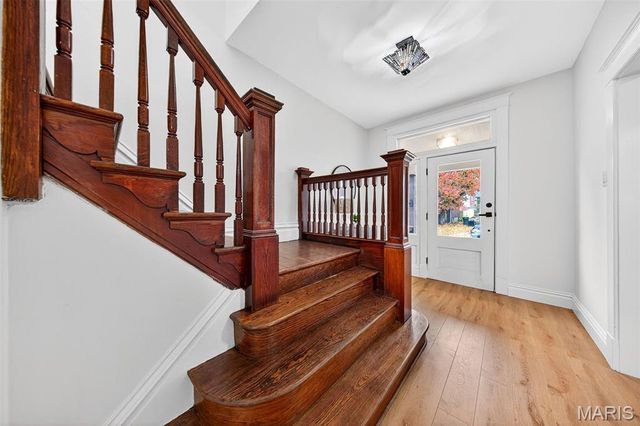 6206 Victoria Avenue, St Louis, MO 63139