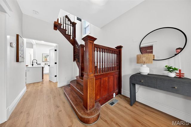 6206 Victoria Avenue, St Louis, MO 63139