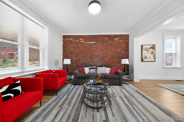 6206 Victoria Avenue, St Louis, MO 63139