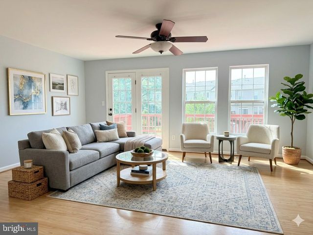 7006 ROGUE FOREST LN, Gainesville, VA 20155