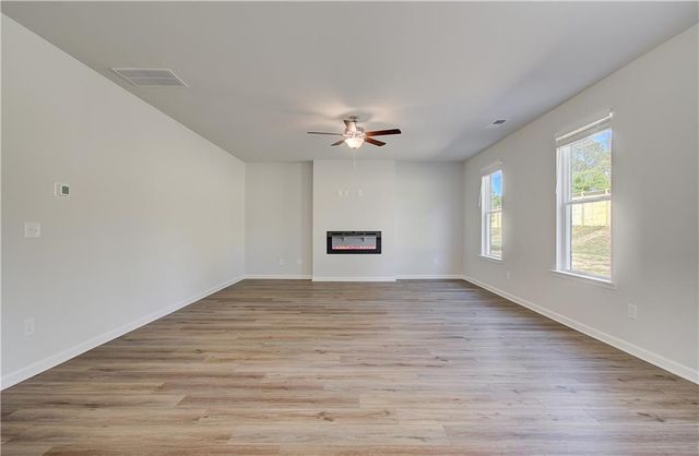 636 Leafy Branch Way, Mcdonough, GA 30253