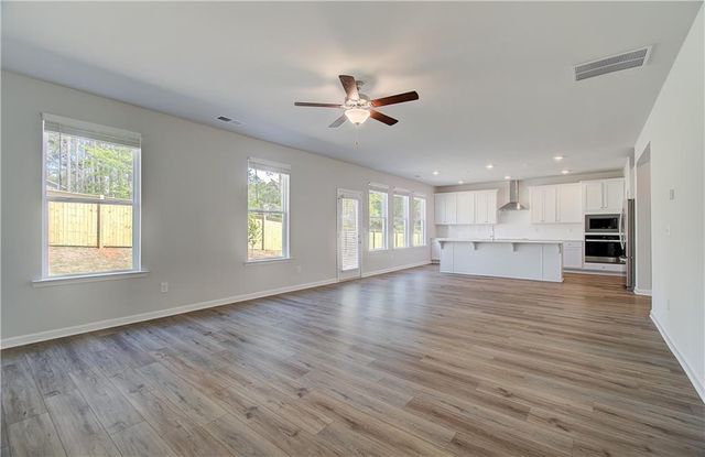 636 Leafy Branch Way, Mcdonough, GA 30253