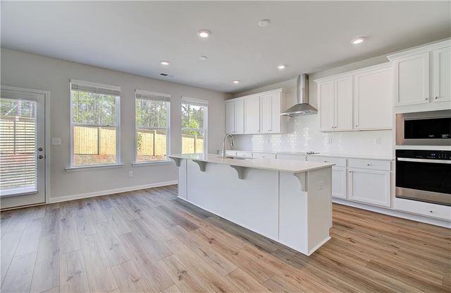 636 Leafy Branch Way, Mcdonough, GA 30253