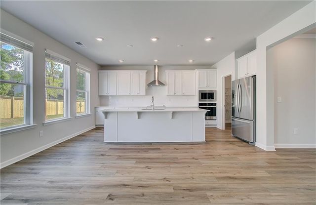 636 Leafy Branch Way, Mcdonough, GA 30253