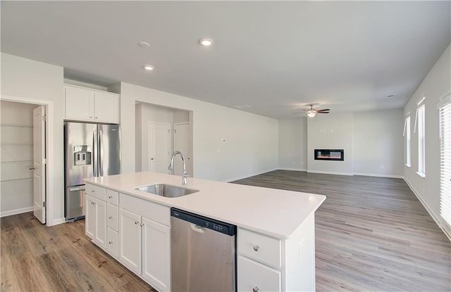 636 Leafy Branch Way, Mcdonough, GA 30253