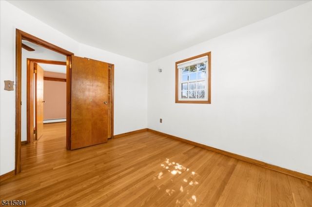 903 4Th Ave, Alpha Boro, NJ 08865