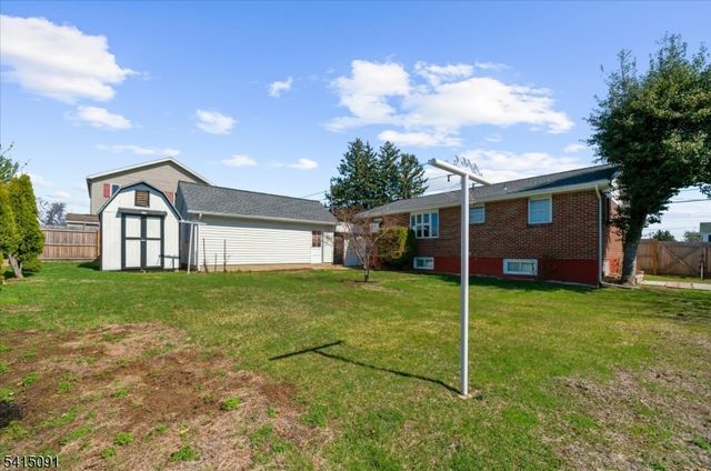 903 4Th Ave, Alpha Boro, NJ 08865