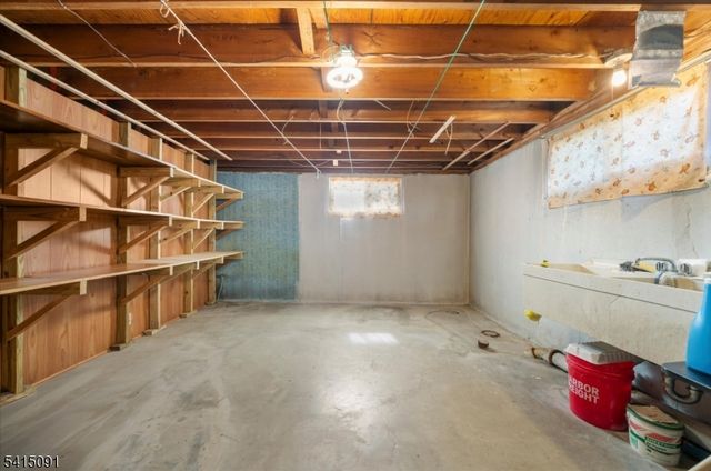 903 4Th Ave, Alpha Boro, NJ 08865