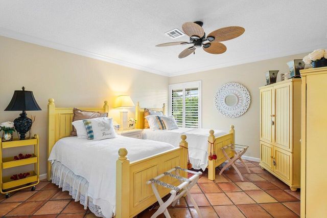 10887 Quail Covey Road Azalea, Boynton Beach, FL 33436