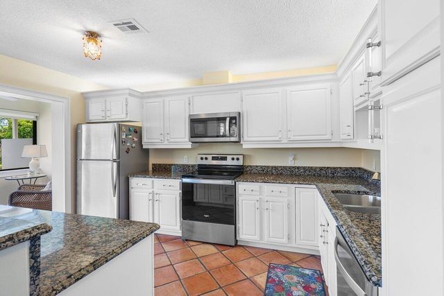 10887 Quail Covey Road Azalea, Boynton Beach, FL 33436