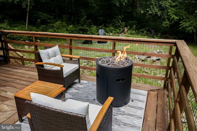 1434 BULL YEARLING RD, Stanardsville, VA 22973