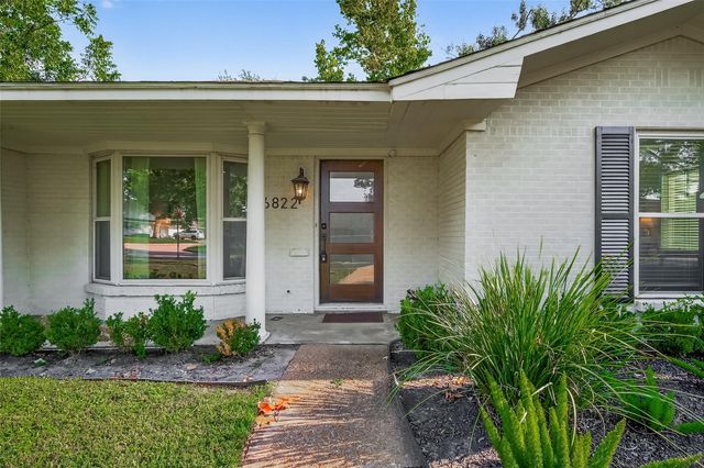 6822 Hartland Street, Houston, TX 77055