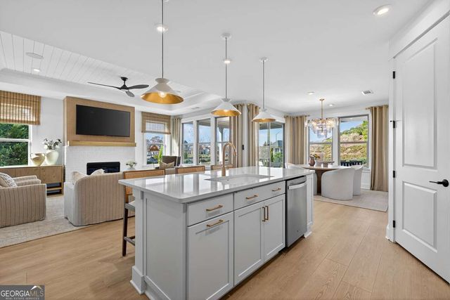 5375 Miravista Way, Hoschton, GA 30548