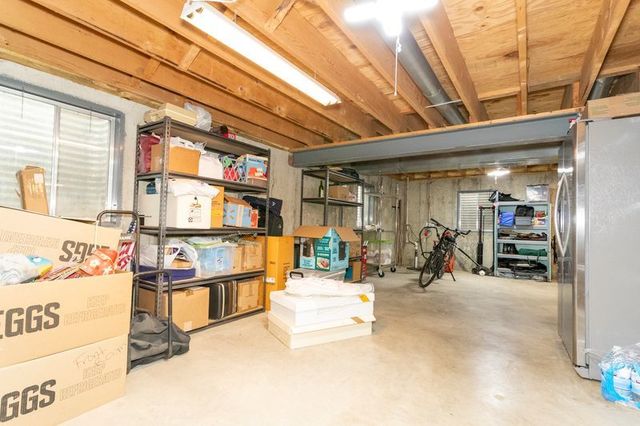 902 Somerset Drive, Carol Stream, IL 60188