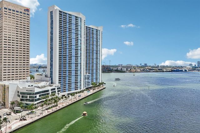 335 S Biscayne Blvd 2702, Miami, FL 33131