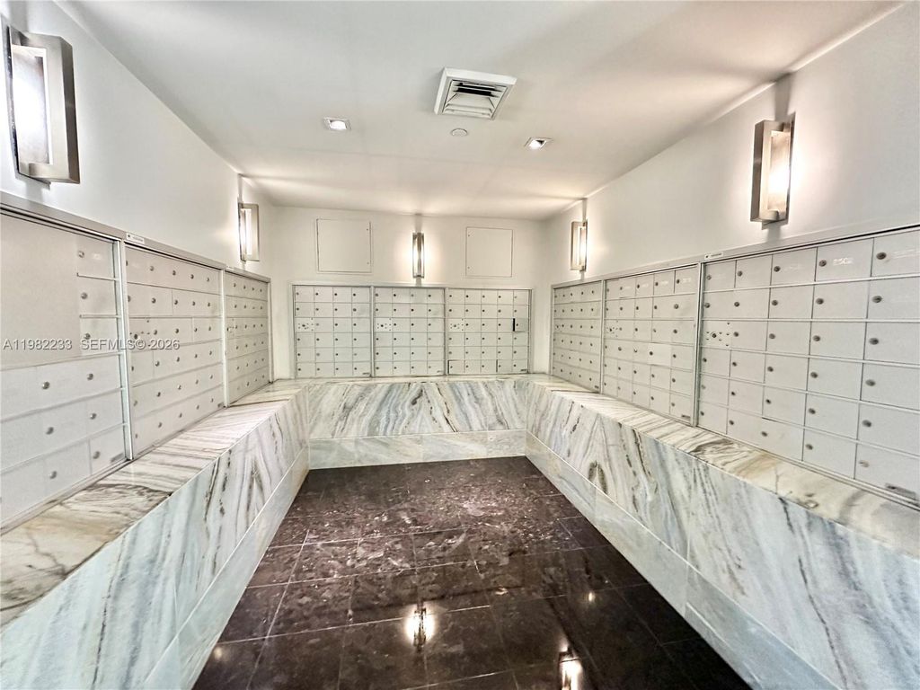 Image 24 of property listing at 335 S Biscayne Blvd 2702, Miami, FL 33131