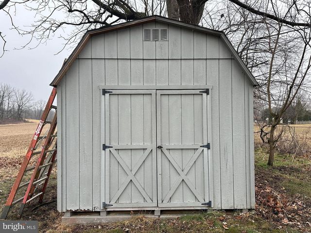 4811 CHURCH ROAD, Chambersburg, PA 17202