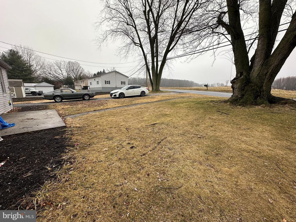 Image 13 of property listing at 4811 CHURCH ROAD, Chambersburg, PA 17202