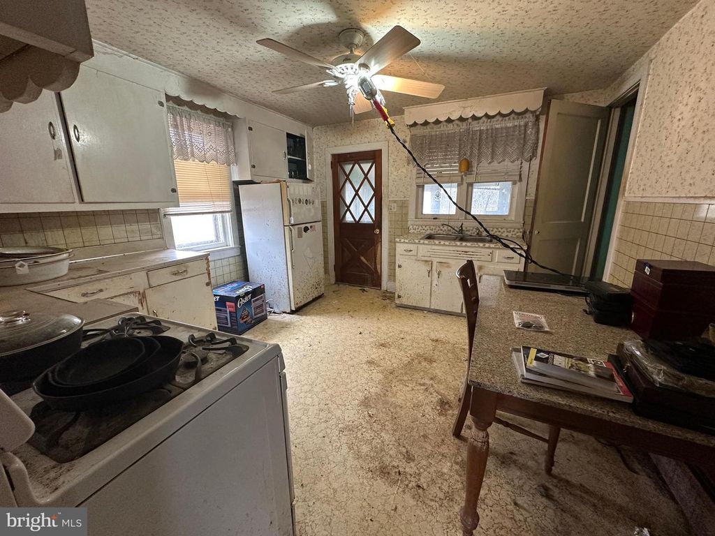 Image 30 of property listing at 4811 CHURCH ROAD, Chambersburg, PA 17202