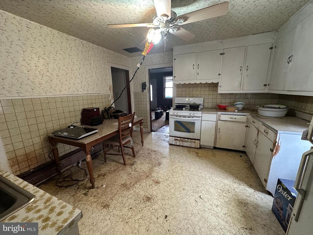 Image 31 of property listing at 4811 CHURCH ROAD, Chambersburg, PA 17202