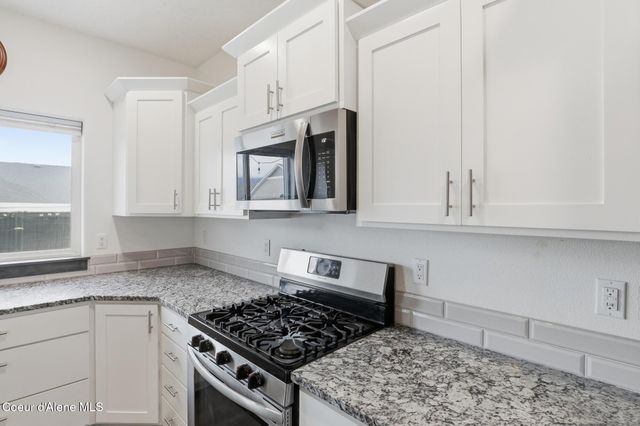 6637 W RAMBO ST, Rathdrum, ID 83858